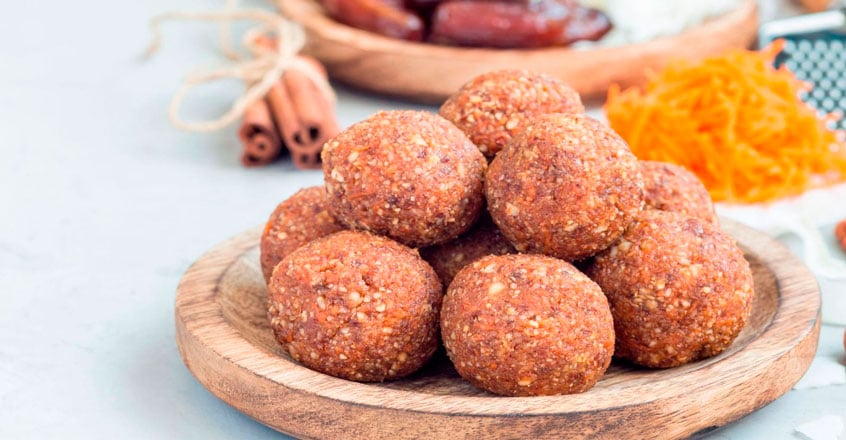 Carrot Cake Energy Bites
